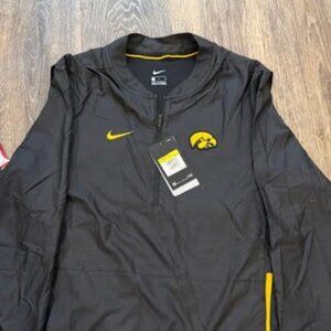 NWT Small Men's Nike Iowa Hawkeyes 2016 Lockdown 1/4 Zip Jacket